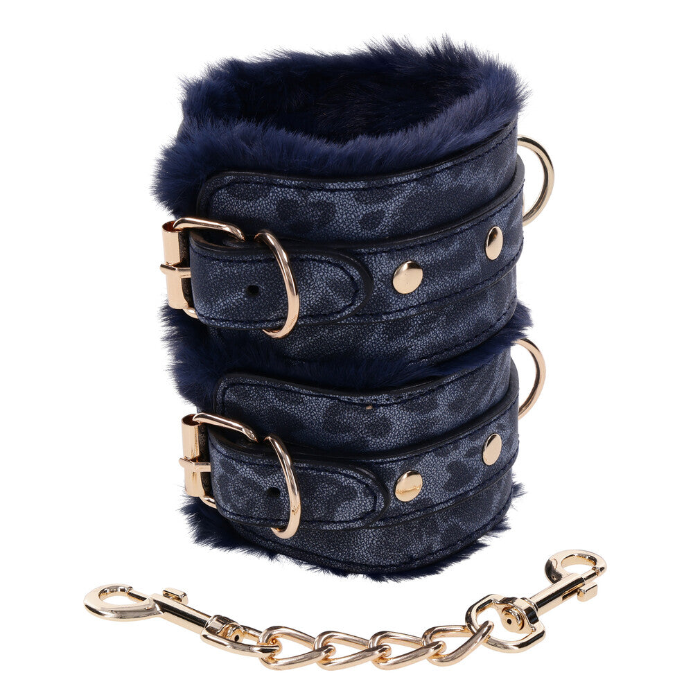 Sportsheets Cougar Faux Fur Handcuffs